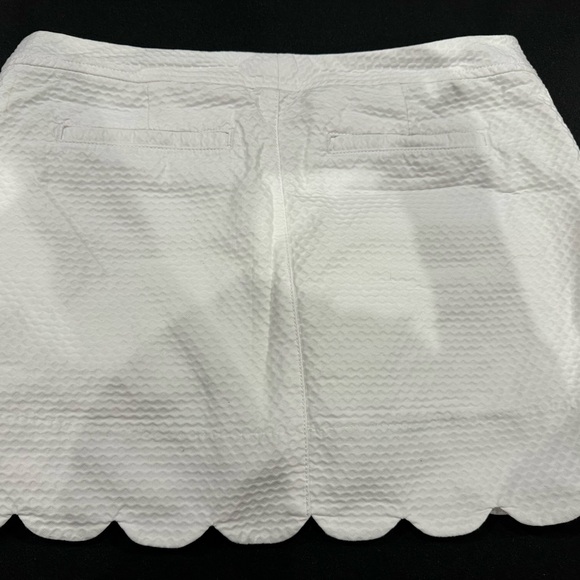 Lilly Pulitzer Skort- Size 10 - Picture 2 of 4